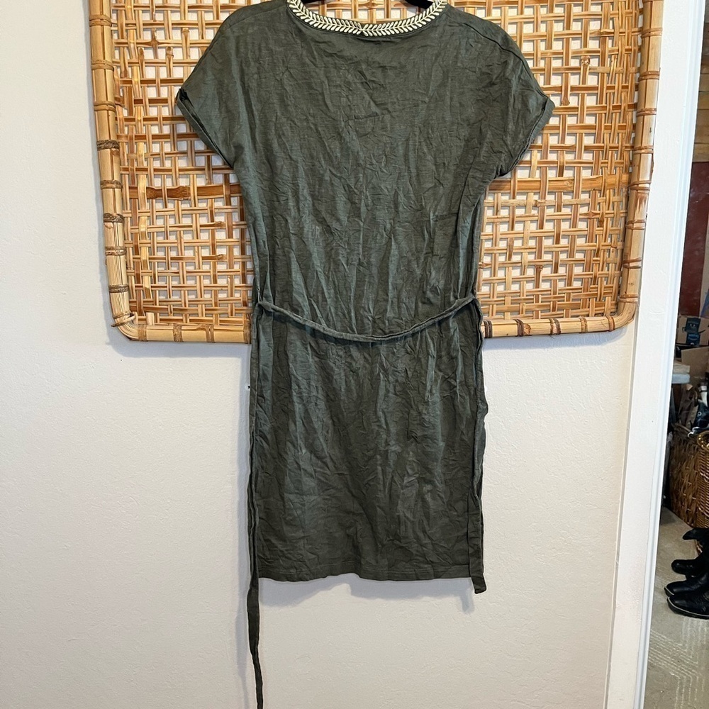 Boden Army Olive Green Gold Dora Embroidered Tie Waist Jersey Dress Size 2R - Picture 10 of 14
